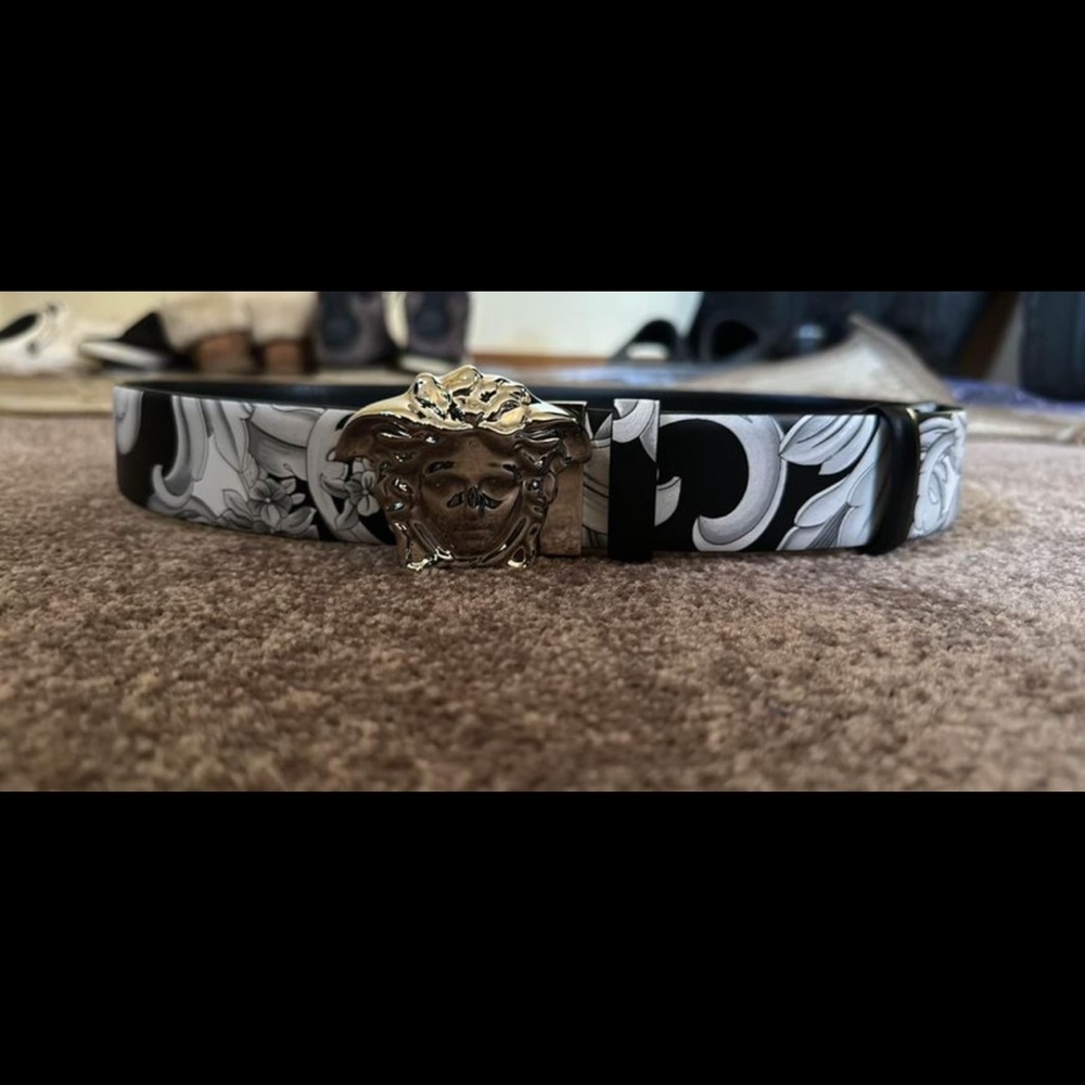 Versace Medusa Reversible Belt